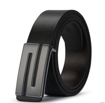The young man's belt buckle belt smooth leather belts