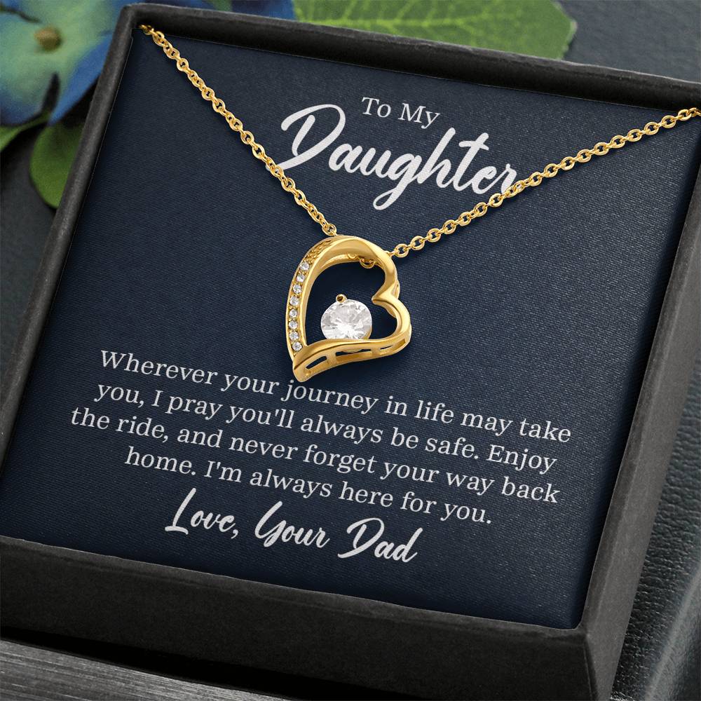 This Sparkling Heart Necklace for Daughters, adorned with crystals, is an ideal gift from a father. Let it symbolize your unbreakable bond and love for your daughter.